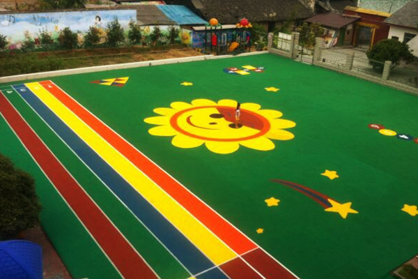 沈陽幼兒園塑膠跑道施工公司，為孩子的健康成長(zhǎng)保駕護(hù)航